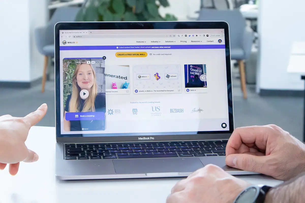 Lecteur vidéo VodSpot sans publicité intégré à un site portfolio